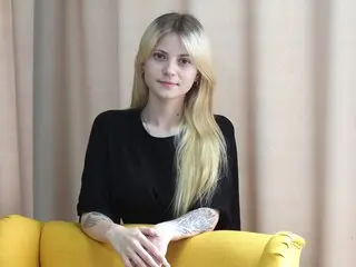 Amateur webcam camshow LisaAnler