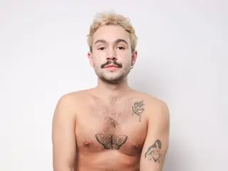 Naked shows real TylerMuns